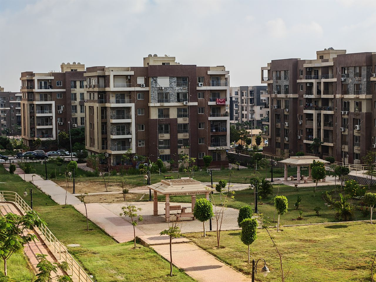 Residential apartment community