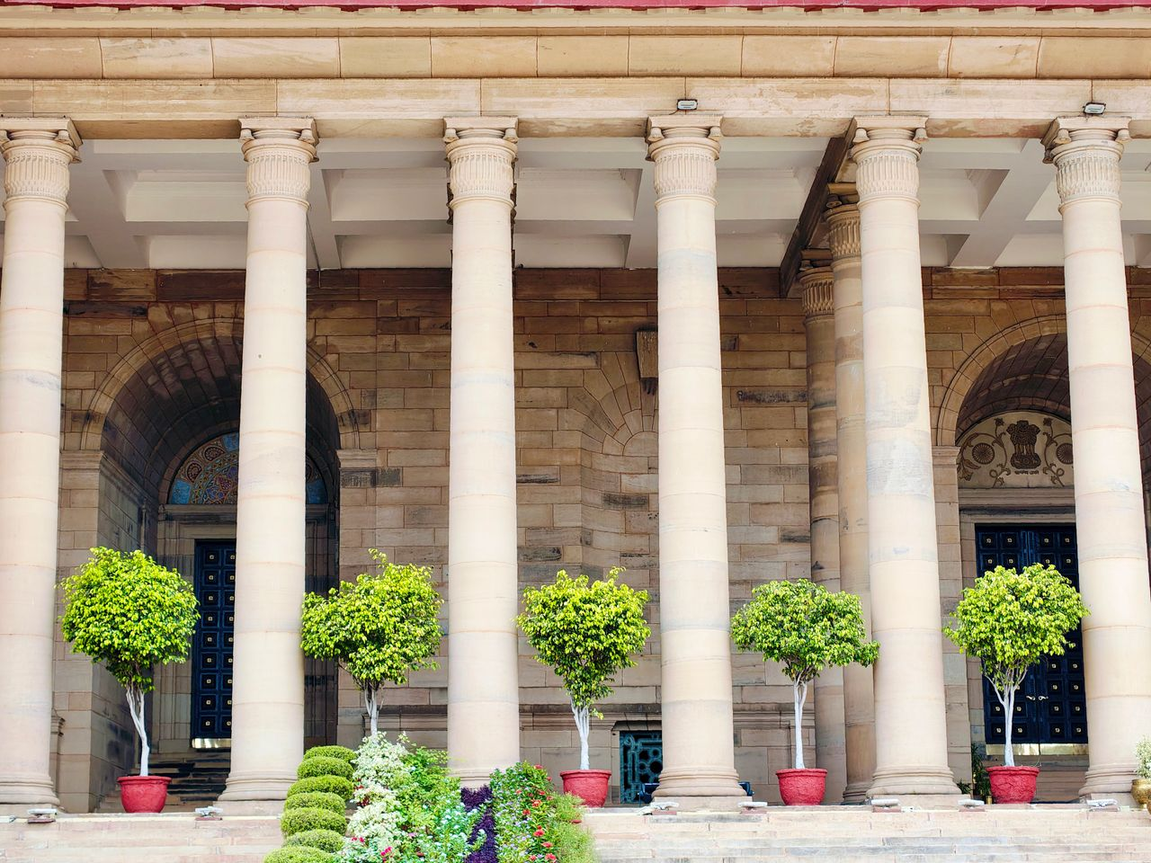 Government or public-sector building